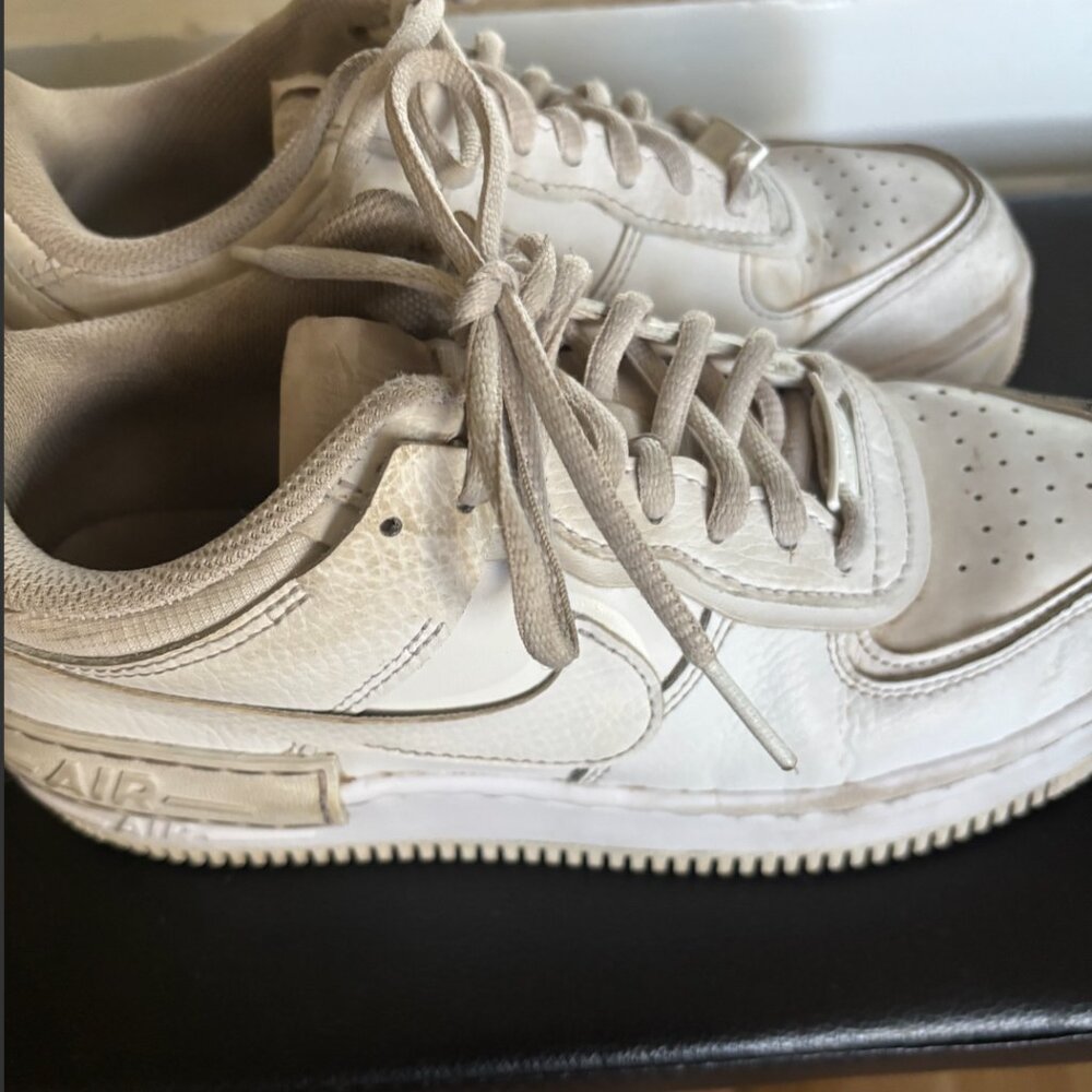 Nike Air Force 1 Shadow • 7.5